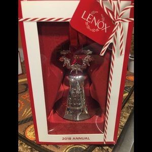 Lenox 2018 bell